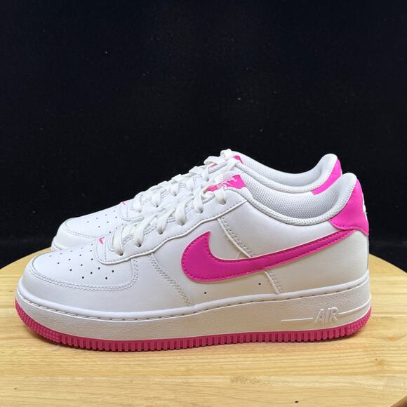Nike Air Force 1 White/Laser Fuchsia (FV5948 102) Big Kid's 7Y Women’s 8.5 - Picture 2 of 10